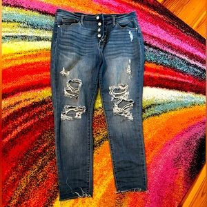 Judy Blue women’s distressed button fly skinny jeans size 15 EUC